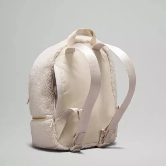 Lululemon City Adventurer Backpack Mini 11L Fleece NWT - Picture 6 of 9